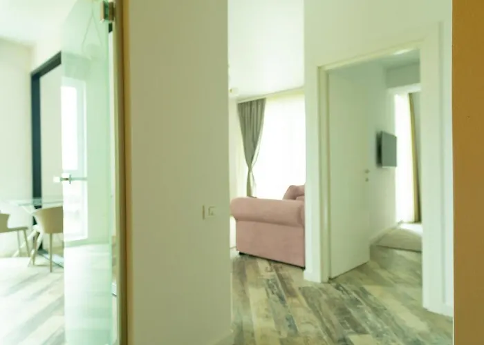 Cristalex Sunset شقة